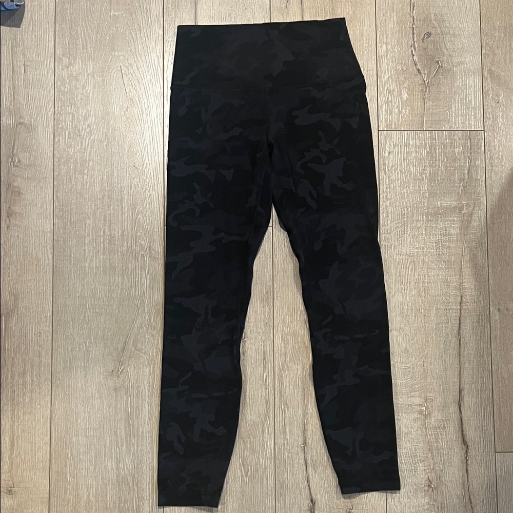 Lululemon Athletica Black Camouflage Leggings